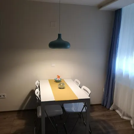 Apartman アパート