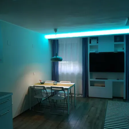 Apartman *